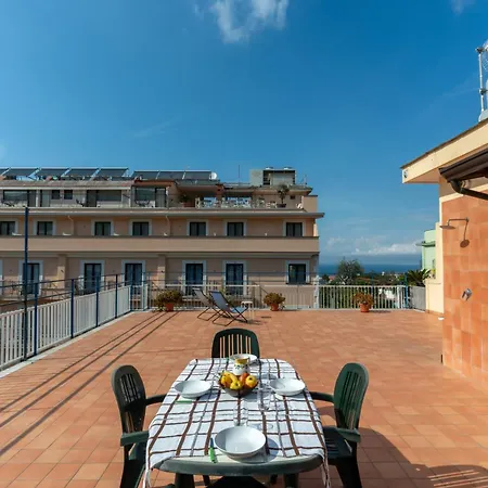 Seasuntour - Rooftop Carrillo Daire