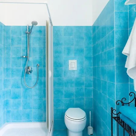 Realty Holidays Rooftop Carrillo Sorrento